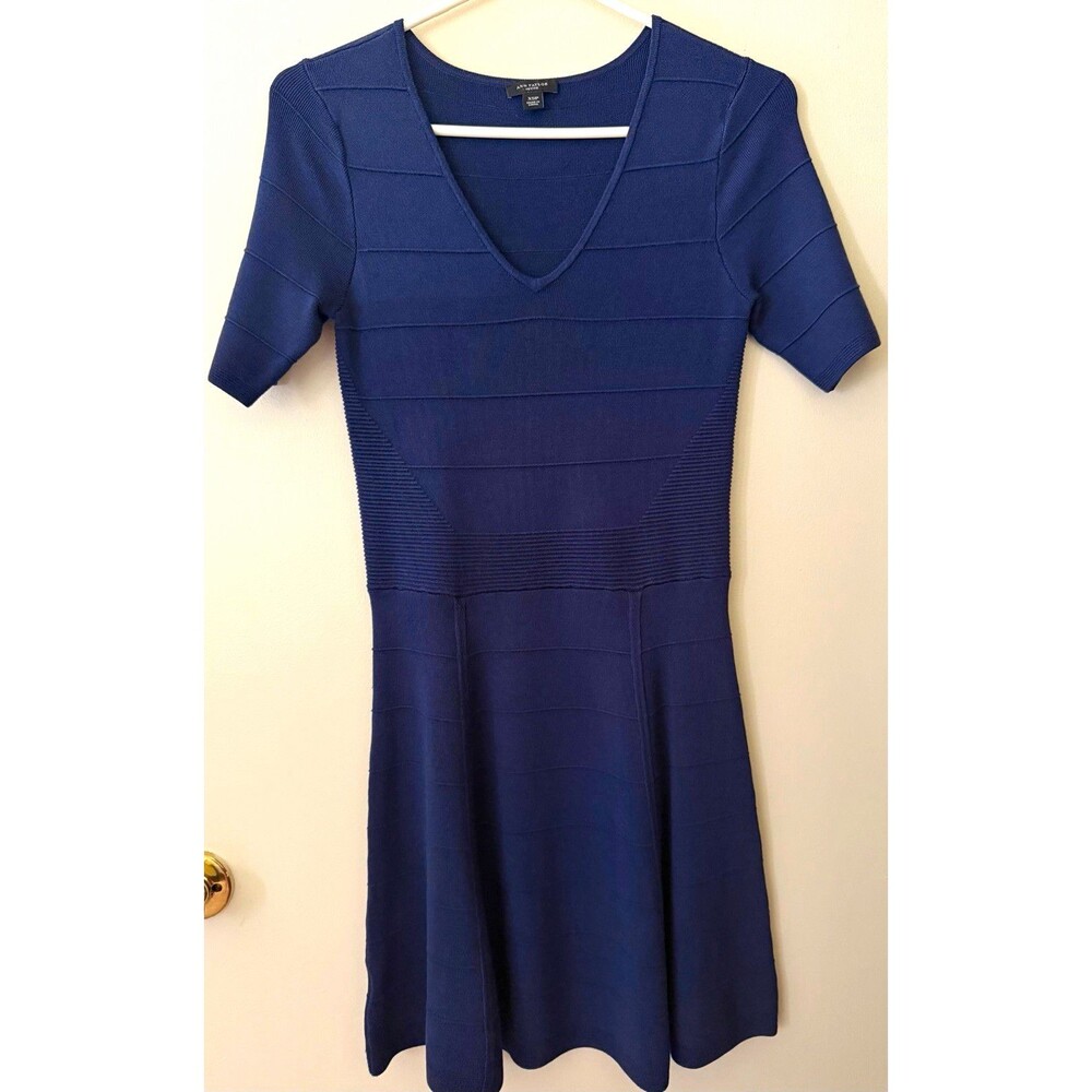 Ann Taylor Petite XSP Blue V-Neck Knit Fit & Flare Knee Dress Stretch